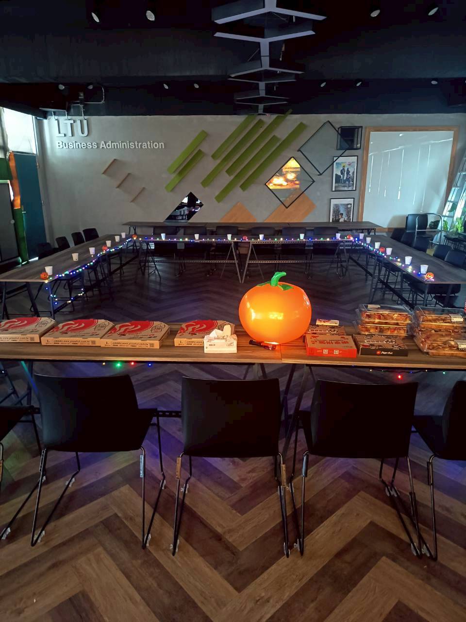 1141020萬聖節圖片